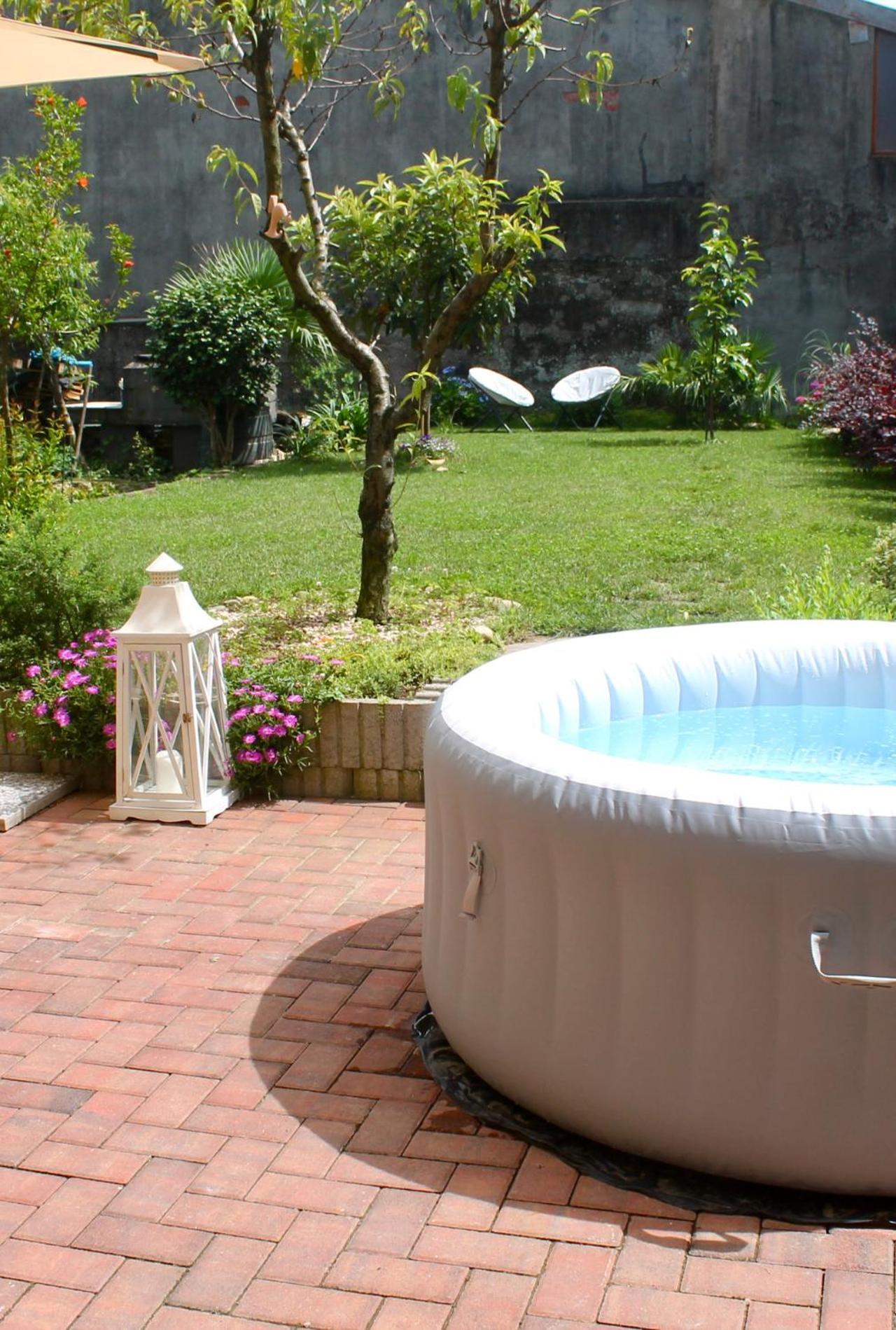 Il Cortile Del Borgo Villa Borgo Ticino Exteriör bild